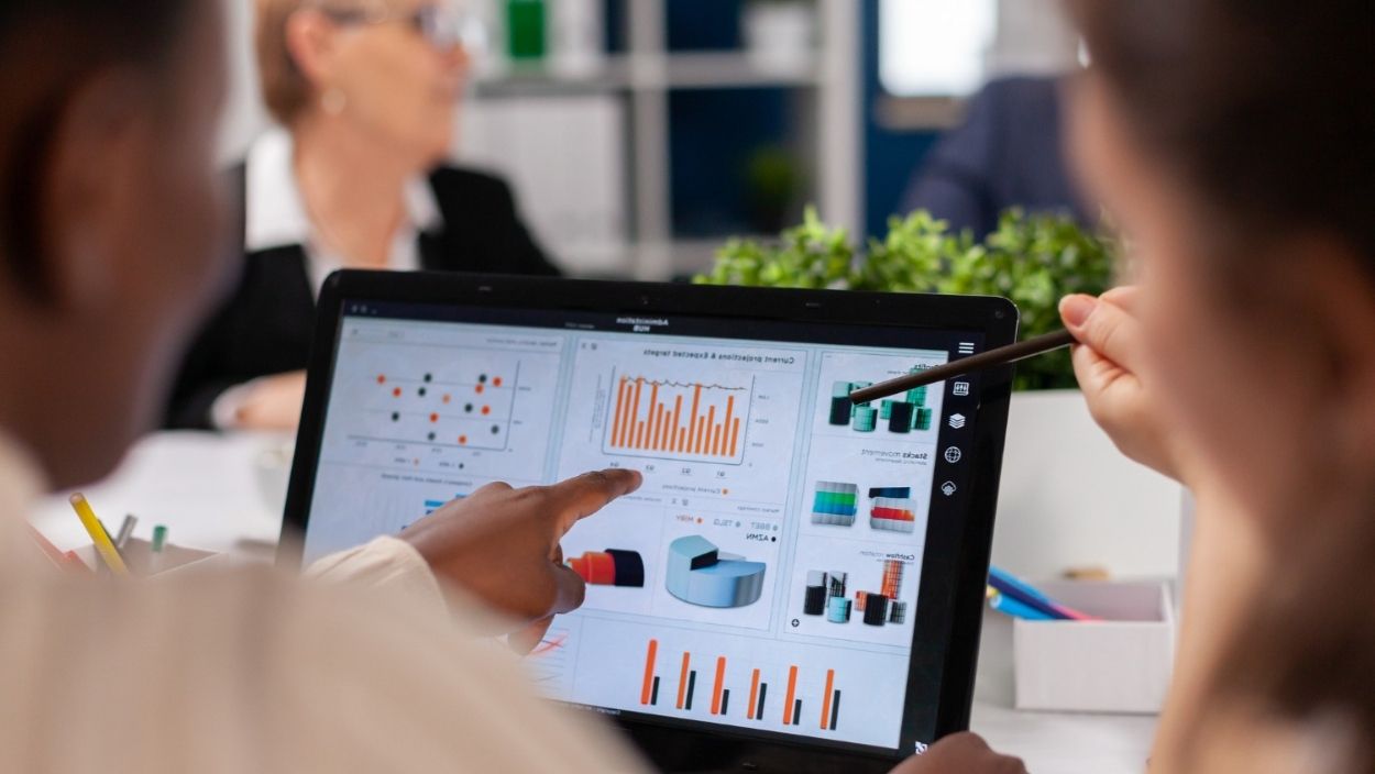 Identity Resolution in Marketing Analytics